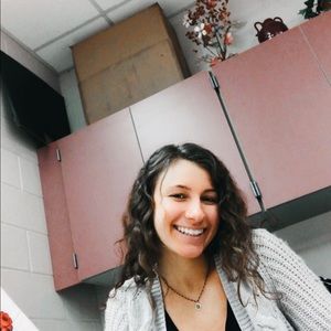 Meet your Posher, Alison